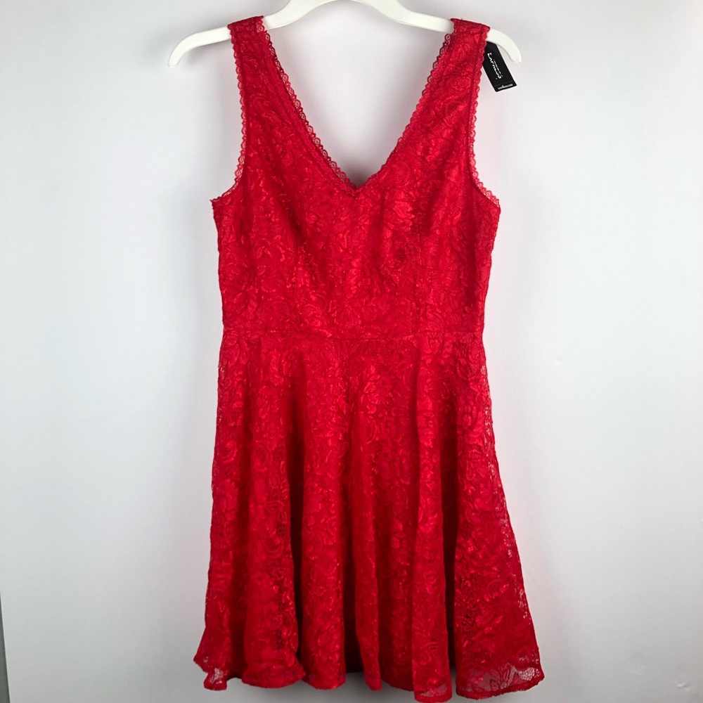 Express Women Sleeveless V neck Lace Overlay
